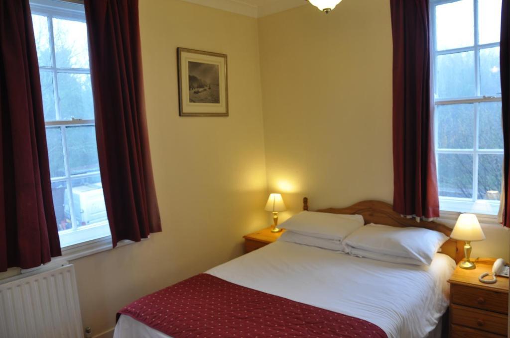 °THE ROUNDABOUT HOTEL FAREHAM 4* (Wielka Brytania) - od 494 PLN | BOOKED